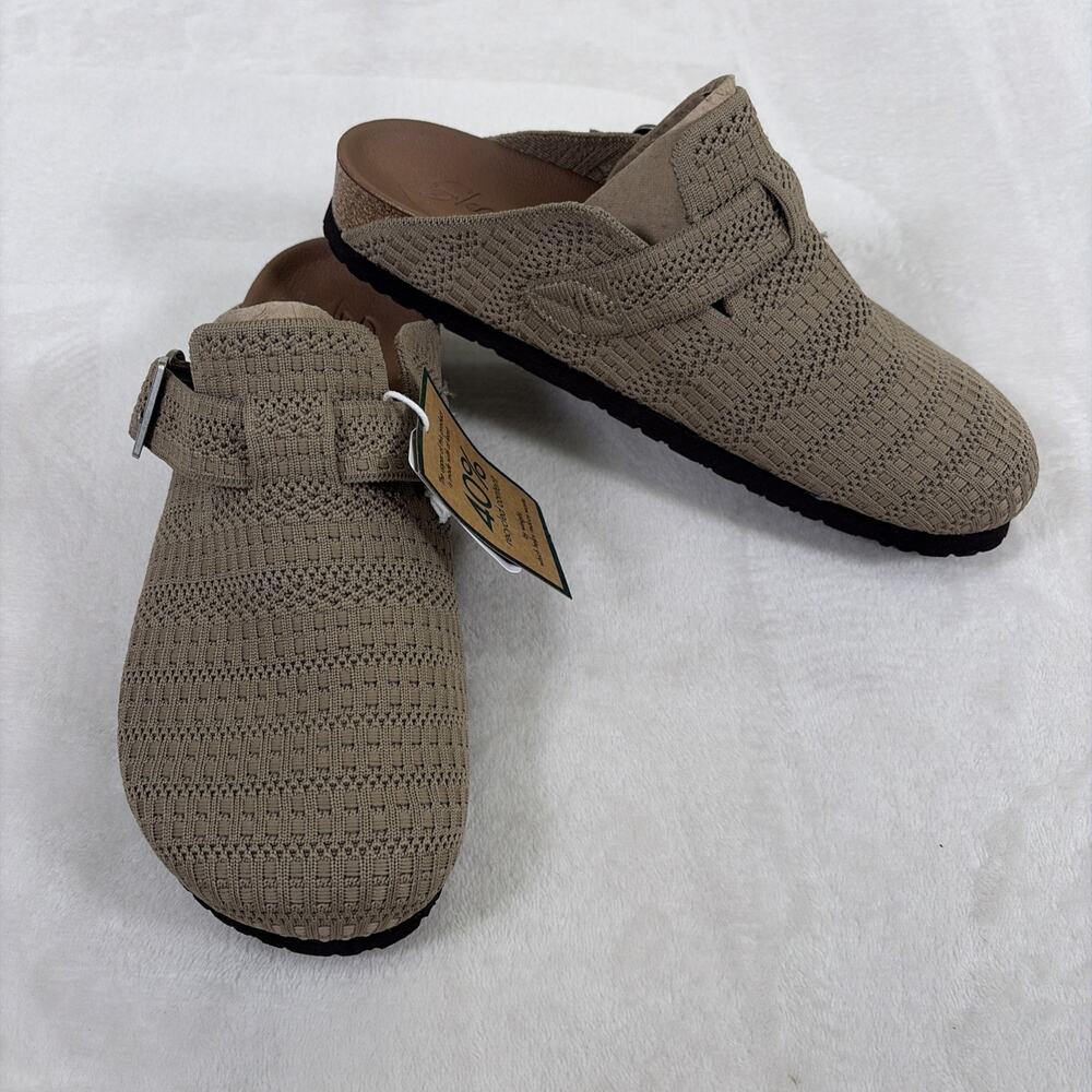 Women’s Knit Slip-On Clog in Taupe